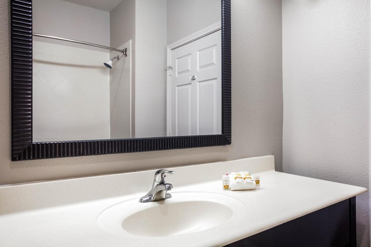 La Quinta By Wyndham Houston - Magnolia Hotell Eksteriør bilde